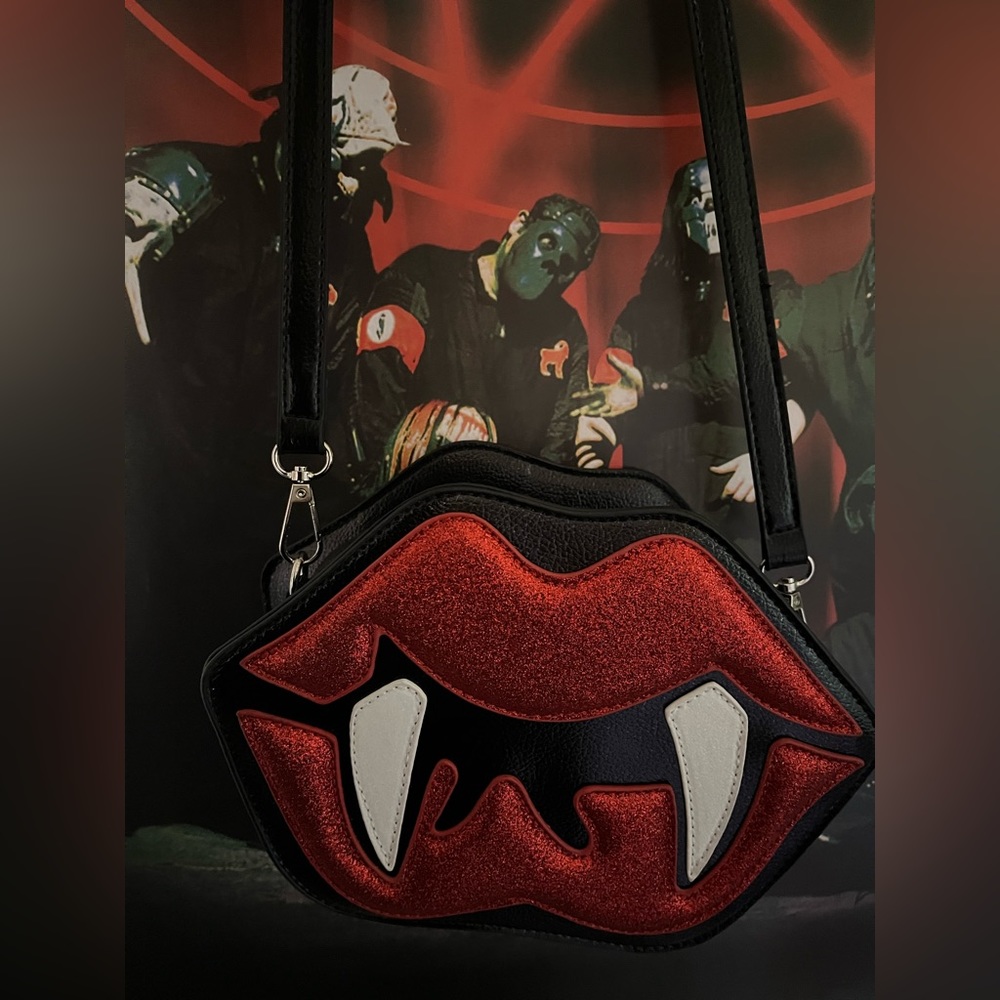 Vampire Bite Bag - image 1